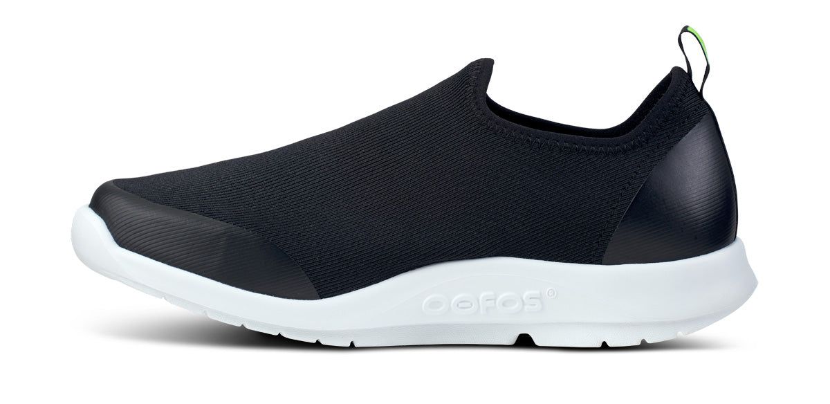 Oofos OOmg Sport Low Shoe Schoenen Dames Wit Zwart | 764019KNO